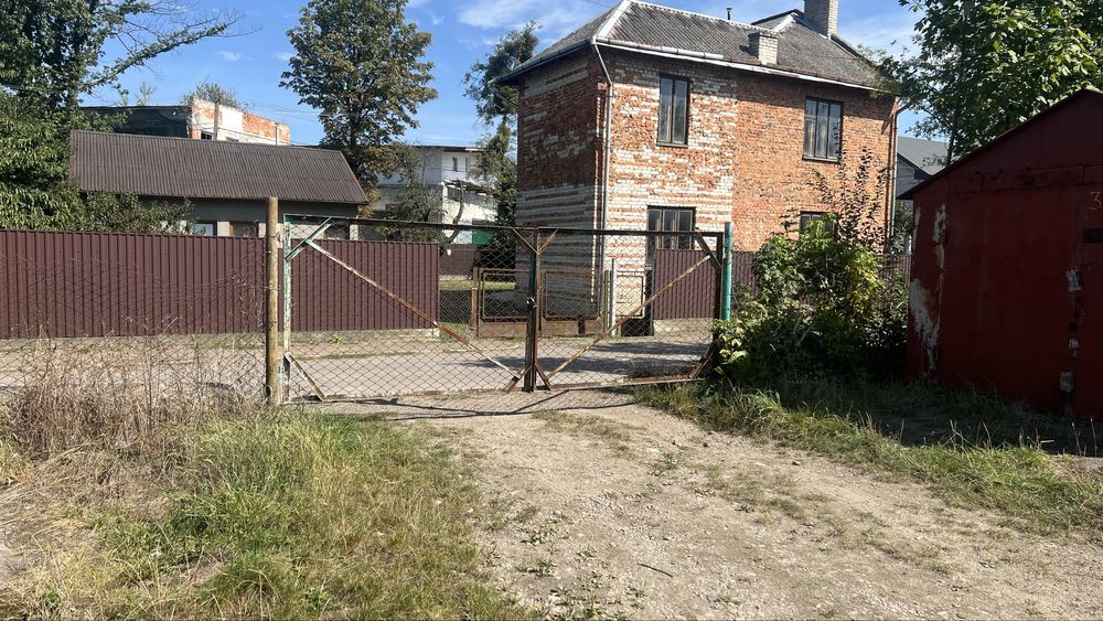 Продаж гаража вул. Л. Україник