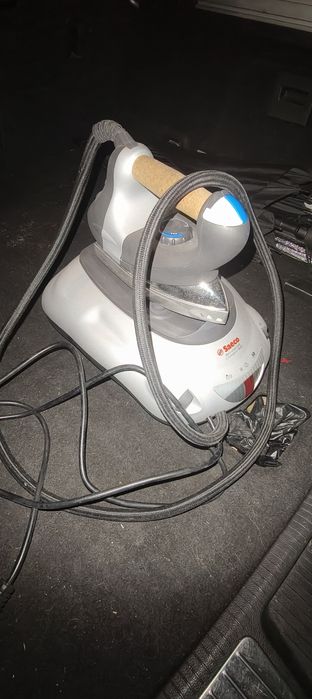 Ferro de passar... a vapor "Saeco"