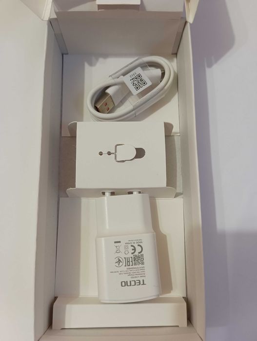 Смартфон Tecno SPARK 30C