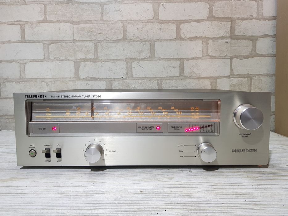 FM/AM Стерео тюнер Telefunken TT 350  б/у з  Німеччини