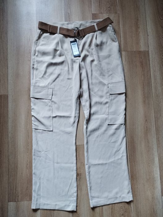 Spodnie beżowe Vero Moda L bojówki szerokie nowe pasek parciany