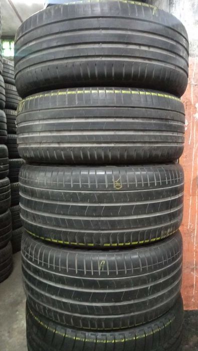 275/45/20 305/40/20 Pirelli PZero PZ4 RFT*
