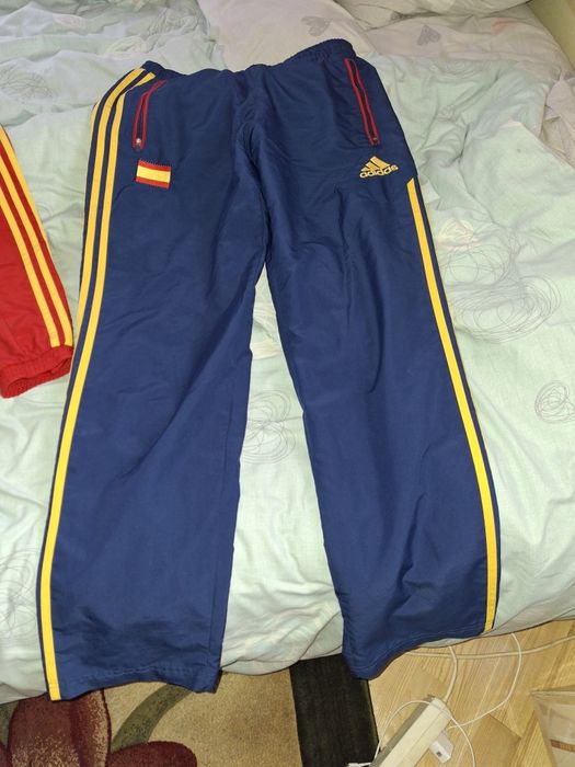 Спортиний костюм адідас