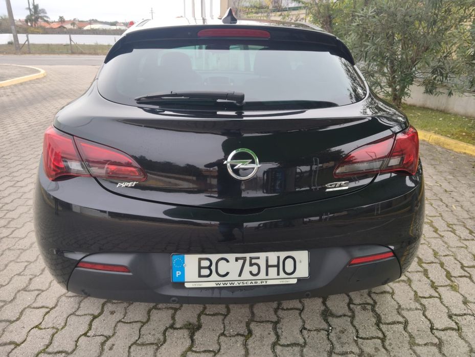 Vendo Opel Astra GTC — photo 3