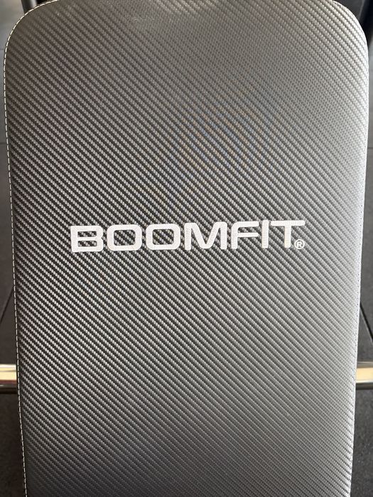 Máquina Hip Thrust BoomFit