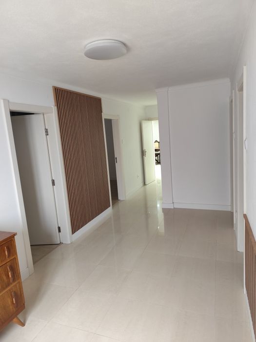 Alugo apartamento Oiã