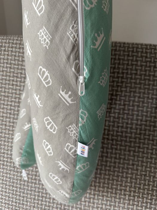 Подушка для кормления