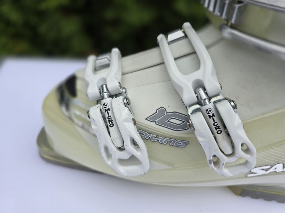 Sprzedam bardzo zadbane,super buty narciarskie Salomon  40 wkł 26-26.5