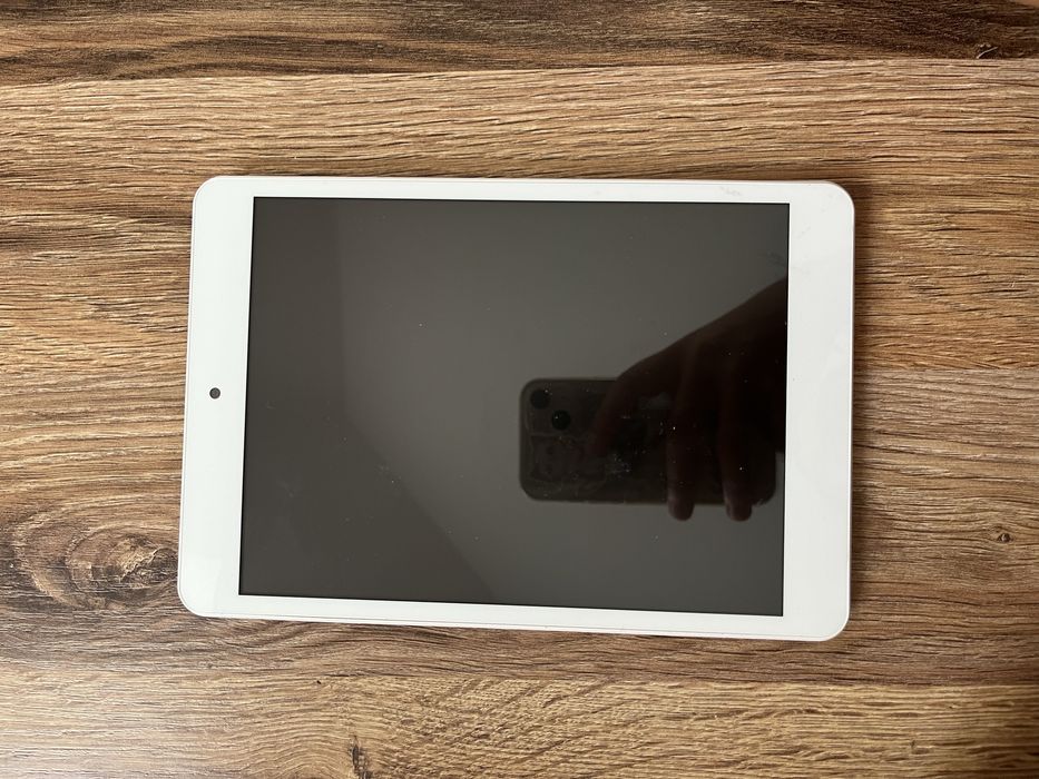 Tablet IBOX.