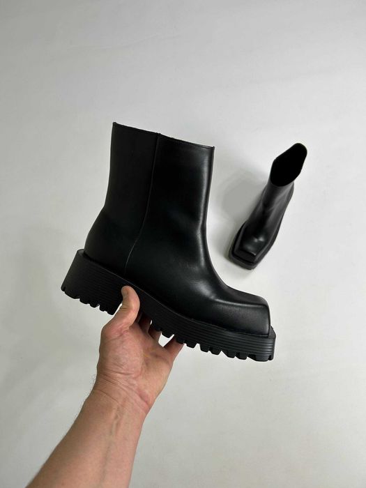 Черевики leather black чорні сапожки черные