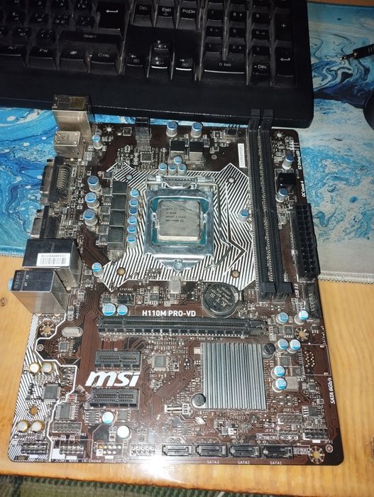 Продам материнську плату msi h110
