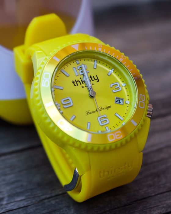 Relógio thirsty star fruit (NOVO)