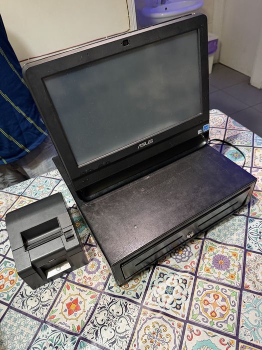 Computador de gaveta