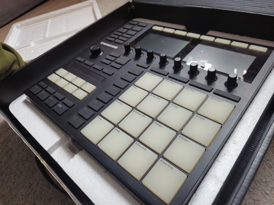 Native Maschine mk3 w bdb stanie z Softem