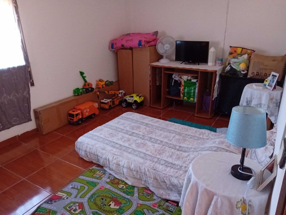 Continua Disponivel - Vendo moradia bifamiliar com terreno no Estreito