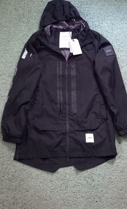 Вітровка чоловіча