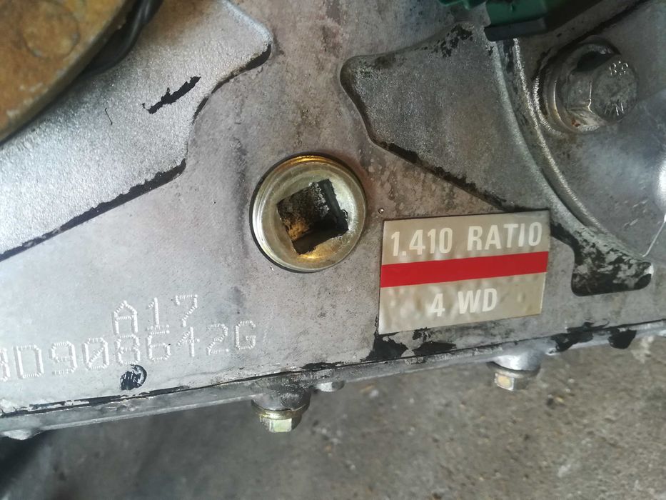 Caixa de  Transferências  e semi eixo  Land Rover Defender 110