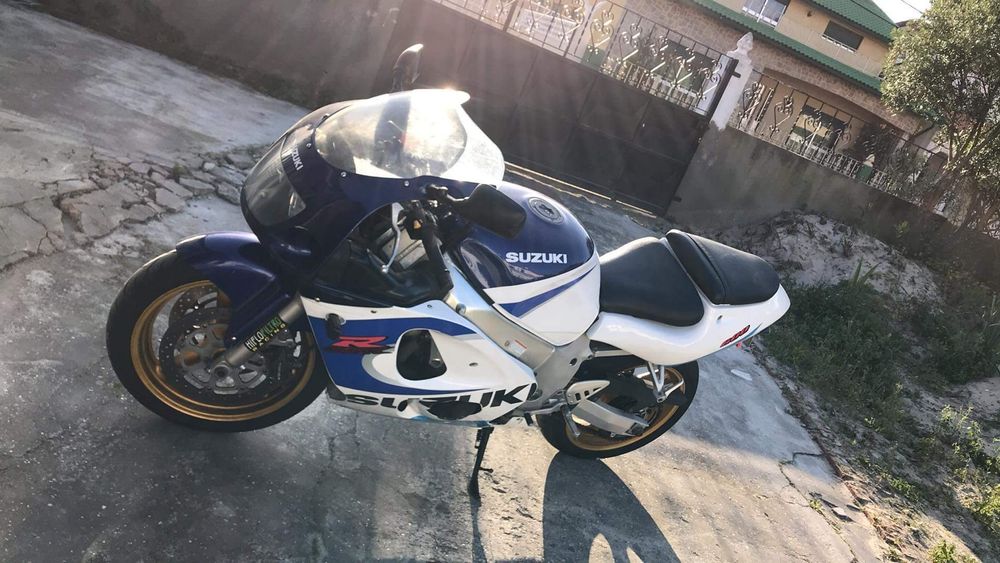 Suzuki Gsxr600 srad
