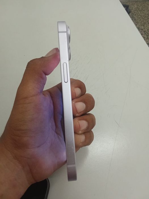 IPhone 14   Perfeito