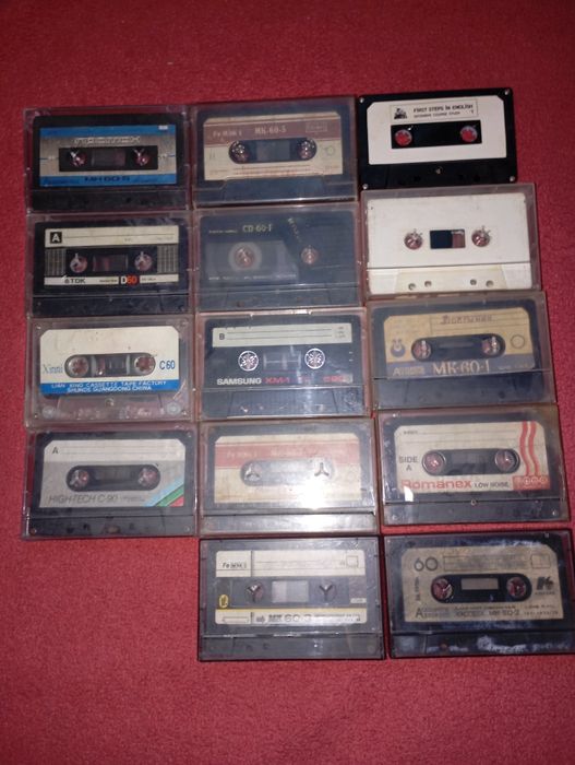Магнітофонні старі касети