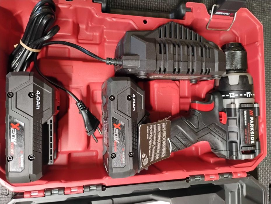 Wiertarka Parkside Performance PABSP 20 Li C4, 2xakumulator Smart 4Ah PAPP 204 A1, ładowarka 4,5A.