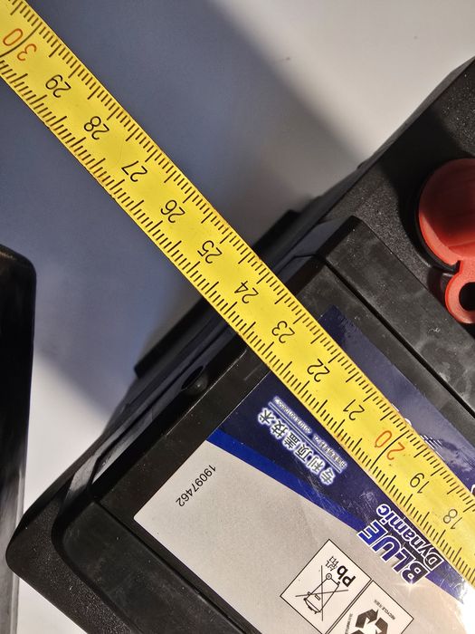 Sprzedam akumulator rozruchowy Warta