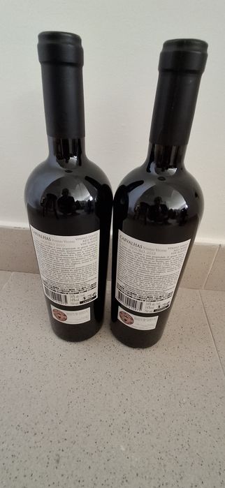 2  Carvalhas Tinto e 2 Carvalhas Branco