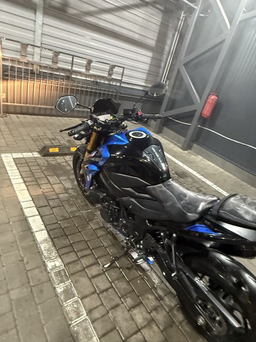 Suzuki gsx-s 750