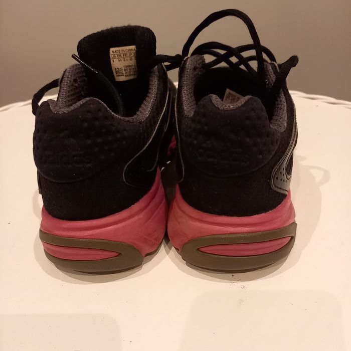 Sprzedam adidasy damskie