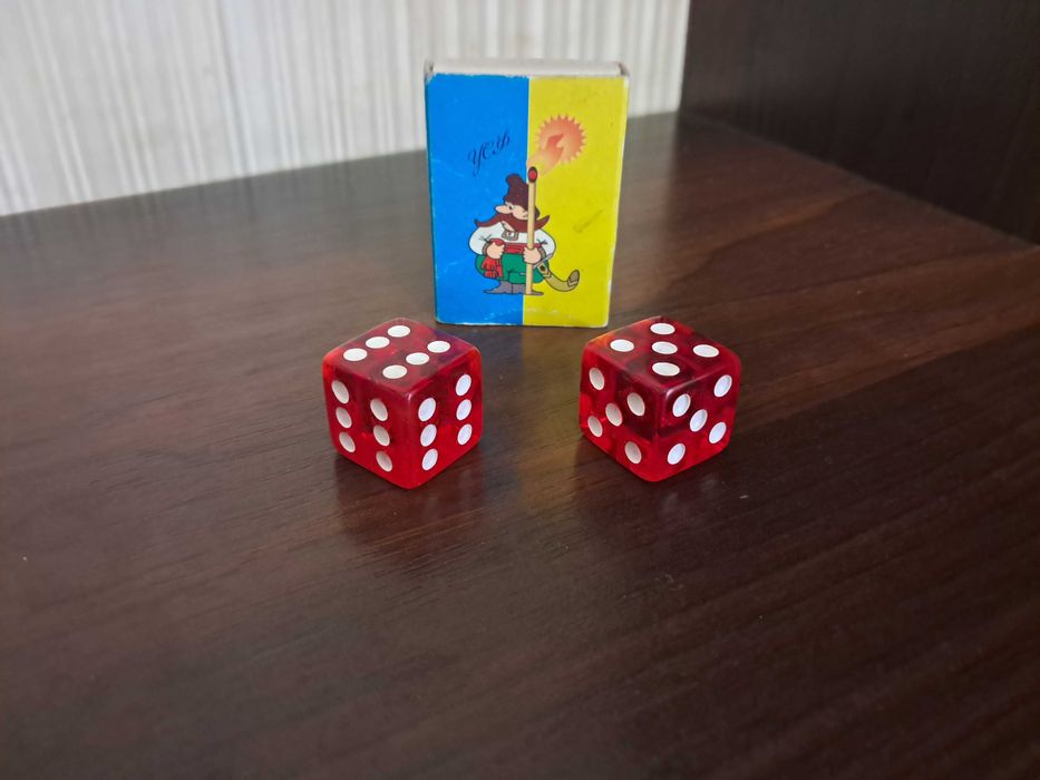 Кубики игральные с СЕКРЕТОМ набор2шт-99грн