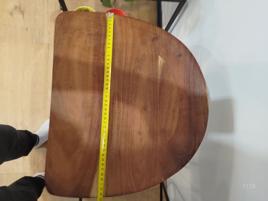 Hoker drewniany akacjowy nogi metalowe czarne 73 cm 2 sztuki