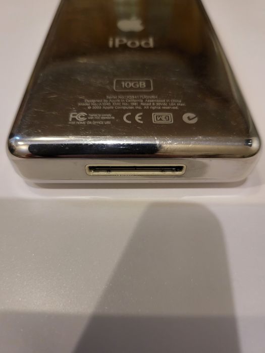 Apple Ipod classic 3 gen  10gb