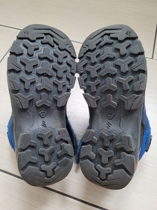 Buty DECATHLON Quechua rozm. 28