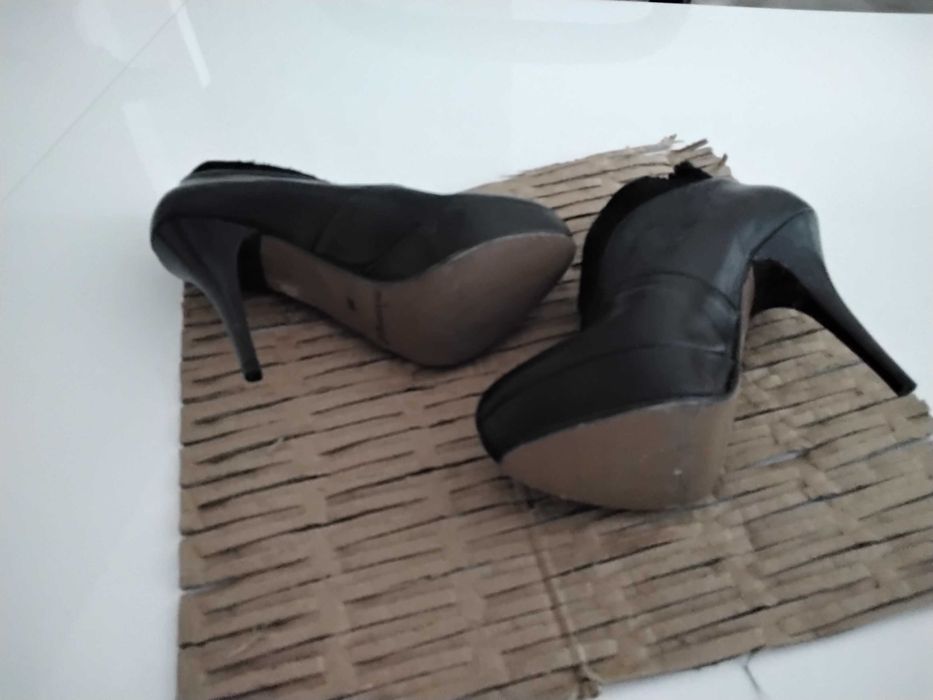 Botins missanga em pele