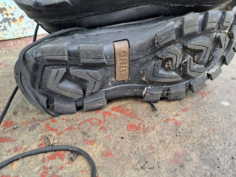 Берці 43 розмір б/в