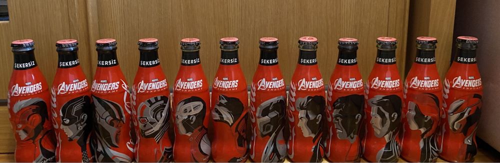 Conjunto garrafas de vidro dos Avengers Marvel da coca cola