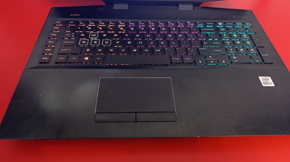 HP Omen 17 i7 10gen  rtx 2060 6 ГБ