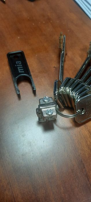 Lock Code for Dierre Armored Door with 8 Keys64551766478851121