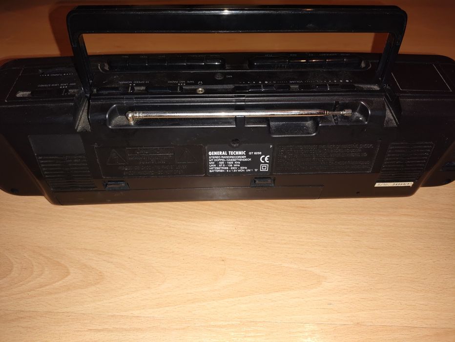 Radio magnetofon radioodtwarzacz general technic gt8256