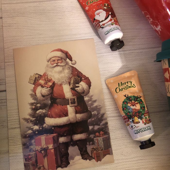 Набір новорічний подарунковий стакан + крем + листівка