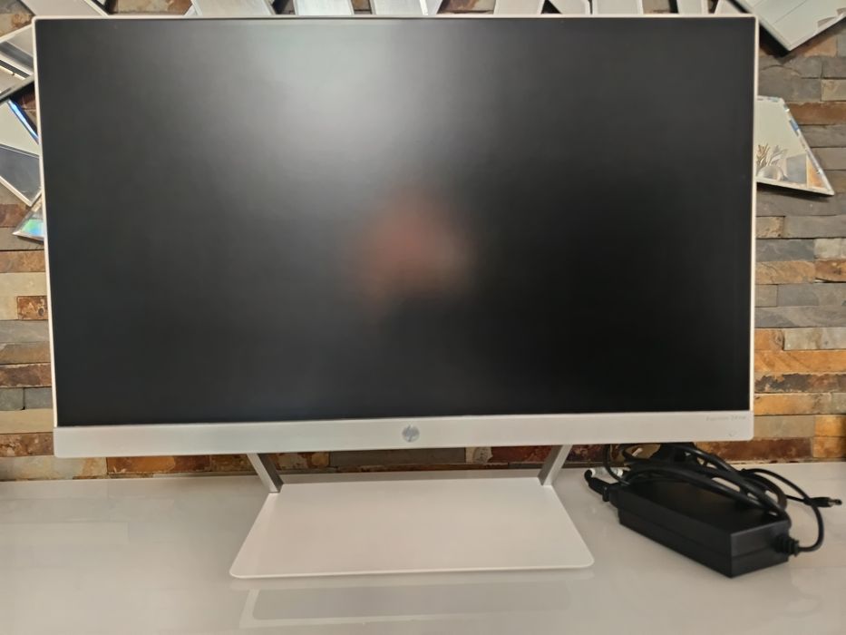 Monitor HP 24xw (IPS - 23.8'' - Full HD)