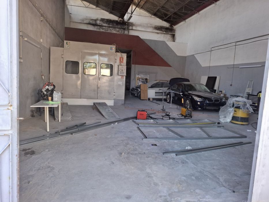 Oficina de pintura/mecânica para venda