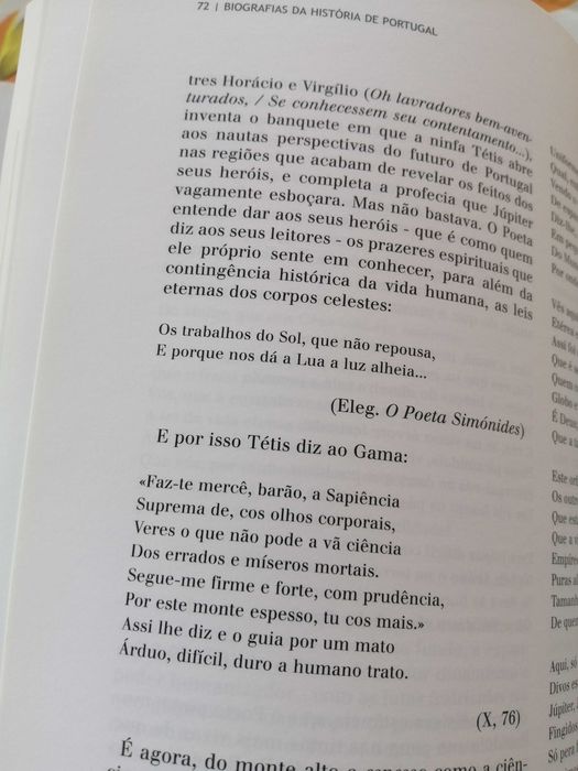 A Biography of Luís de Camões, by Hernâni Cidade64737771759106121