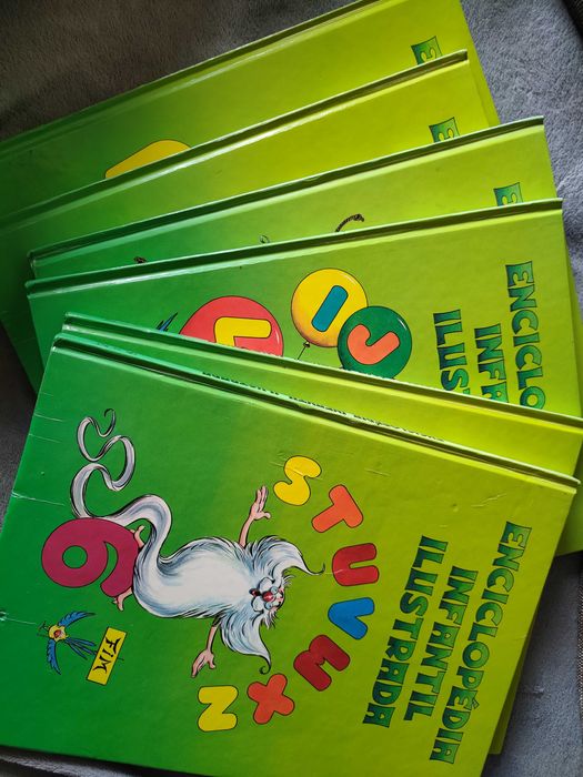 Enciclopédia Infantil Ilustrada