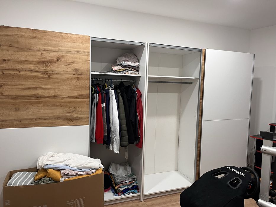 Roupeiro 1,95x1,70x0,56