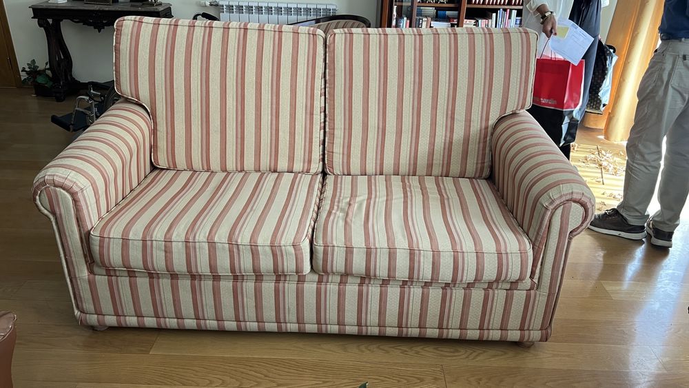 Sofa dois lugares