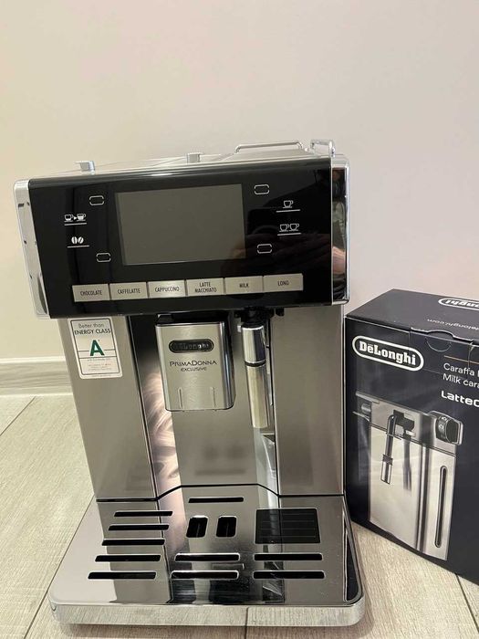 Кавова машина De’Longhi PrimaDonna Exclusive ESAM 6900.M, повністю обслужена
