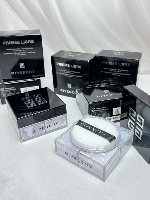 Пудра для обличчя розсипчаста Givency