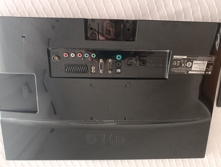 TV/Monitor LED LG 22,5"
