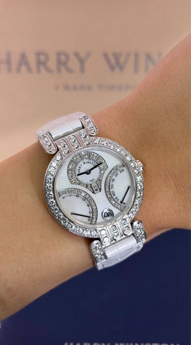 Годинник Harry Winston Premier Excenter Timezone 200/UABI34WL.MD/00